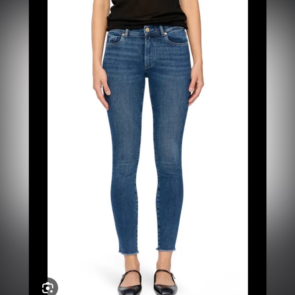 DL1961 Amanda Skinny Jeans, Raw Hem, Size 27